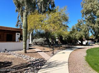 360 S Paseo Pena APT D, Green Valley, AZ 85614