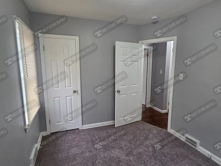 14757 Wilfred St — Photo 9
