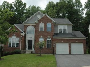 19308 Moon Ridge Dr, Germantown, MD 20876