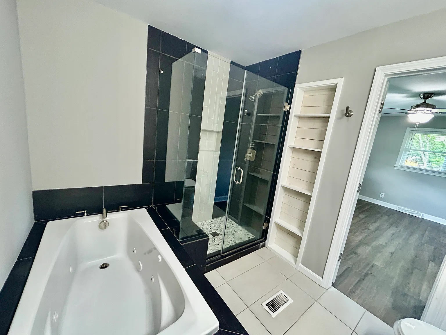 15 West Golden Strip Drive — Photo 3