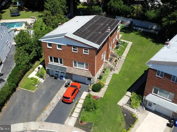 221 Juniper Rd, Havertown, PA 19083