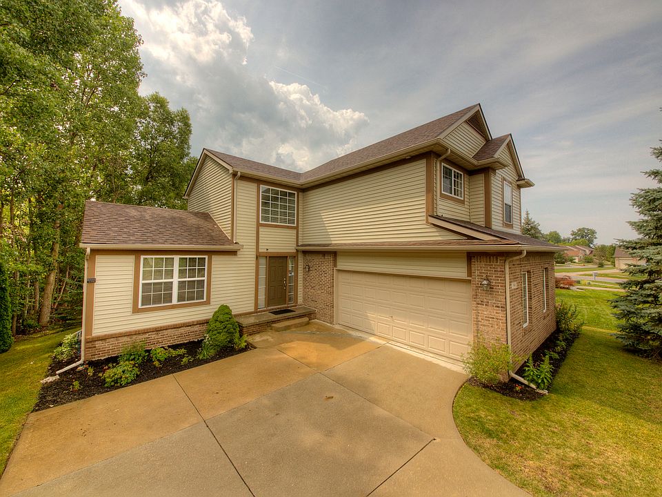 1st image of 7940 Shire Ln
