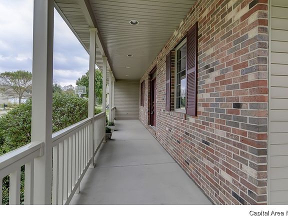 2nd image of 308 Belmont Chase