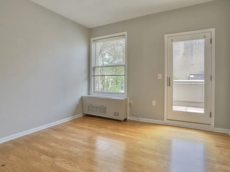 76 St Paul's Avenue — Photo 33