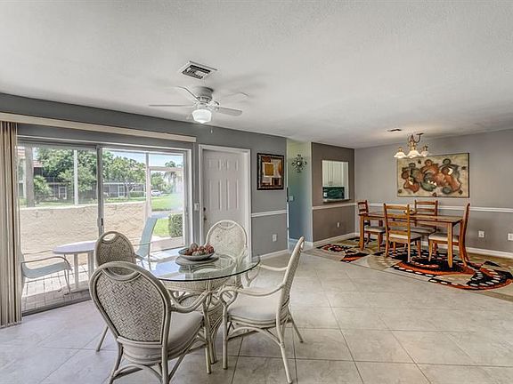 4th image of 717 S Us Highway 1 APT 807