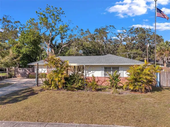 1276 Bermuda St, Clearwater, FL 33755