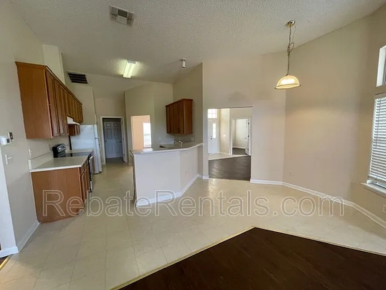 5009 Grand Lakes Dr S — Photo 13
