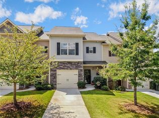 577 Oakside Pl, Acworth, GA 30102