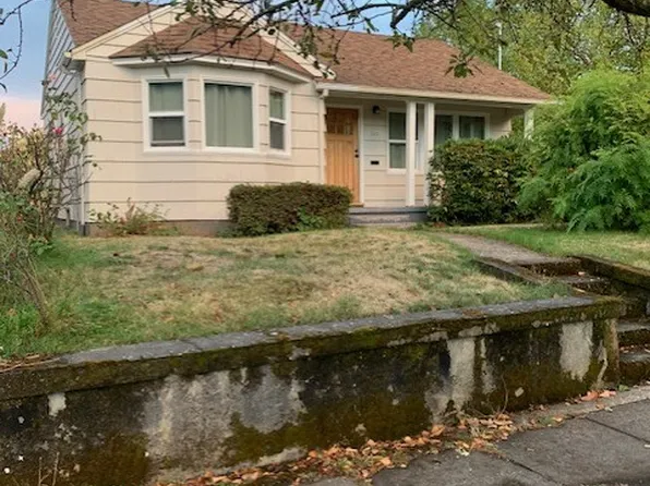 246 SE 75th Ave, Portland, OR 97215