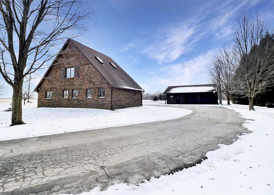 1st image of 6483 W County Road 800 N