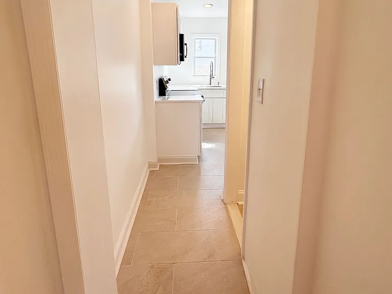 3047 Coral St — Photo 4
