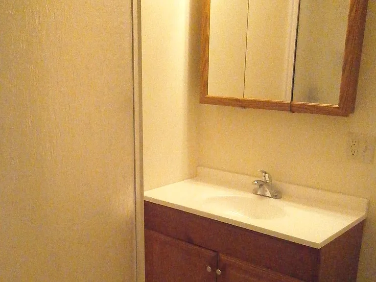 102 Highland Pl — Photo 50