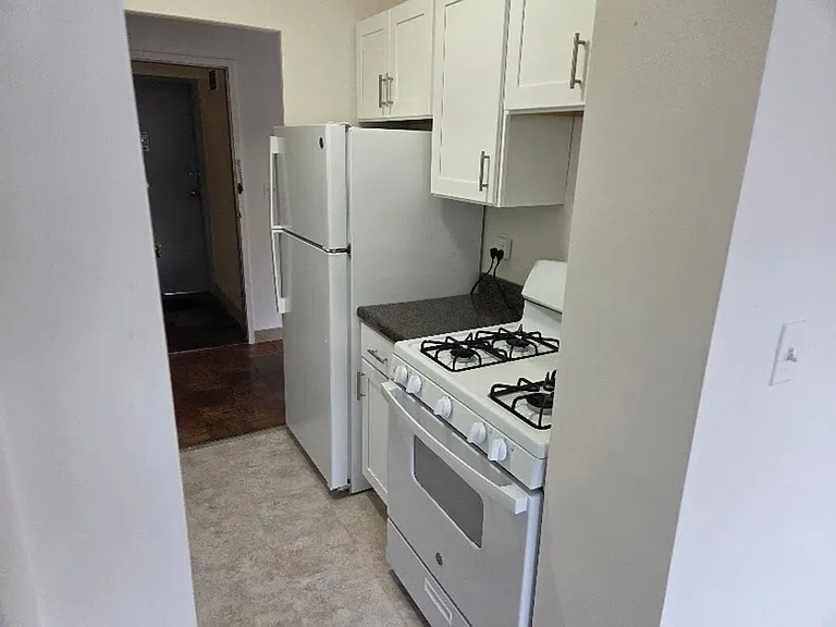 1220 N Pierce St — Photo 25