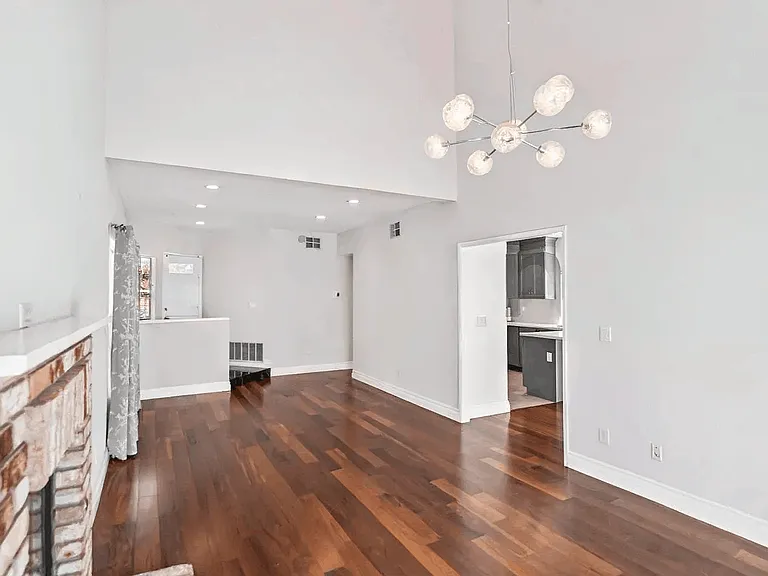 2930 Vista Creek Dr — Photo 8
