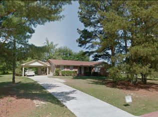 2713 Rosebud Rd, Loganville, GA 30052