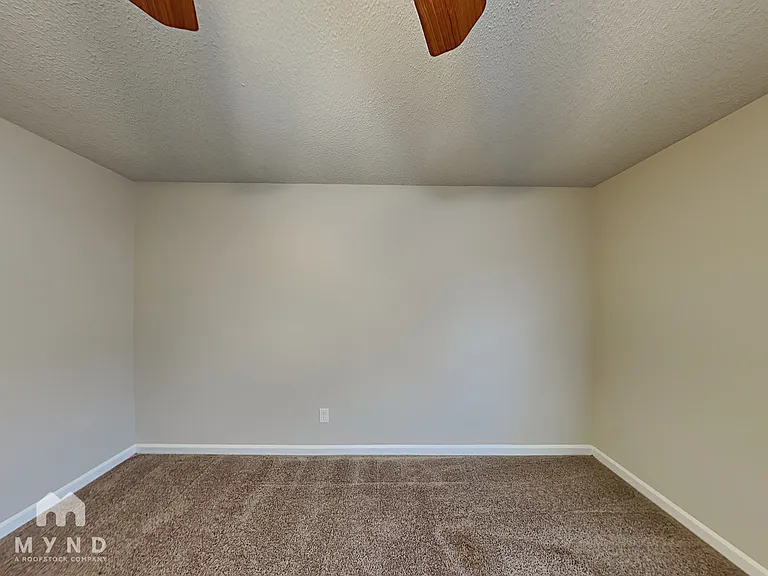 6132 Hickory Lane Dr — Photo 19