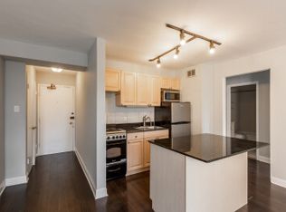 444 W Wellington Ave #8G, Chicago, IL 60657