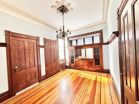 2nd image of 1725 P St #H