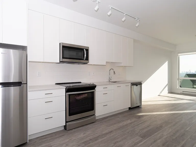 951 Charland Ave #211 — Photo 17