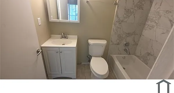 312 Meadows Cir #312 — Photo 7