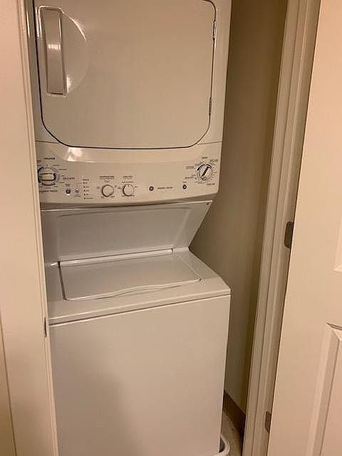 2nd image of 650 Shillings St #2418
