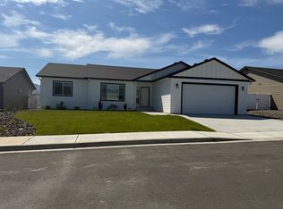 318 S Newton Ave, East Wenatchee, WA 98802