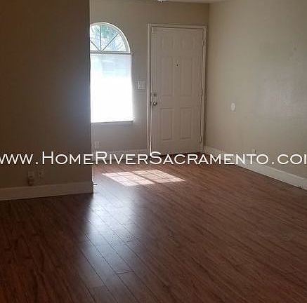 4th image of 3407 10th Ave