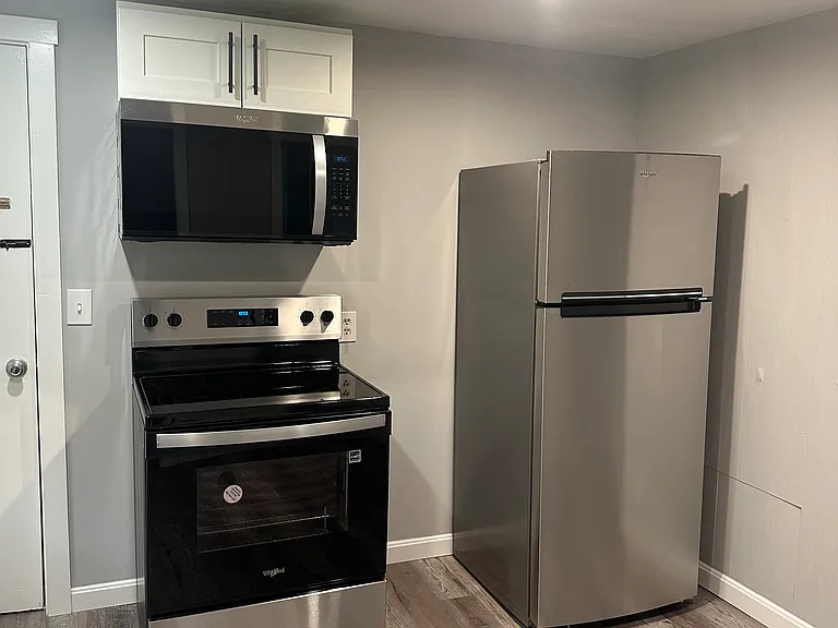 35 Raymond Marchetti St #A — Photo 2