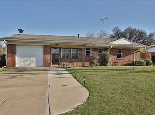 5541 Wedgwood Dr, Fort Worth, TX 76133