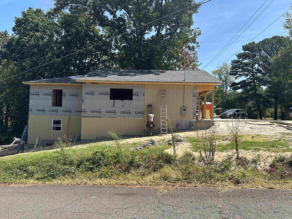 2nd image of 1108 Emory St