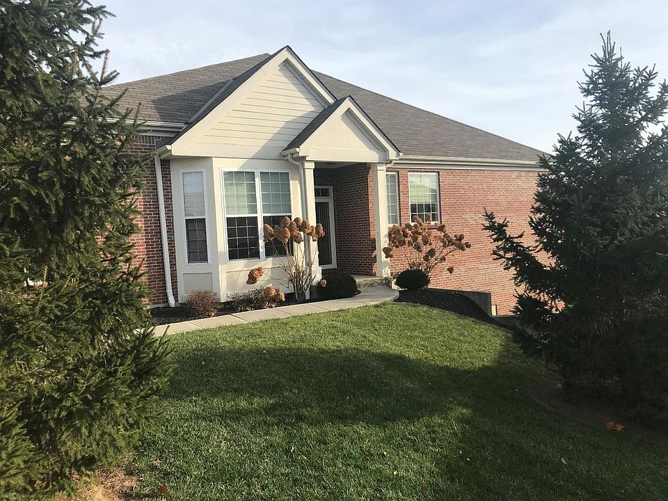 1st image of 206 Valley Forge Dr