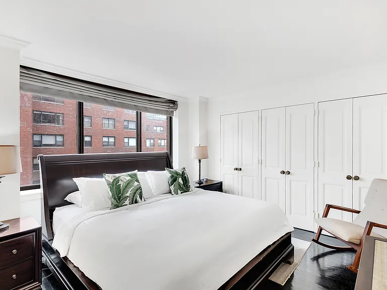 300 E 64th St #11A — Photo 5