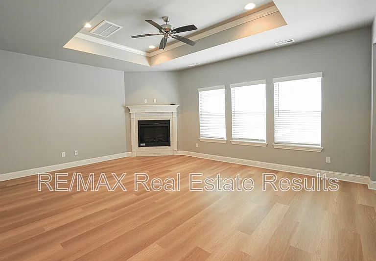 5911 SW Gentle Winds Ave — Photo 8