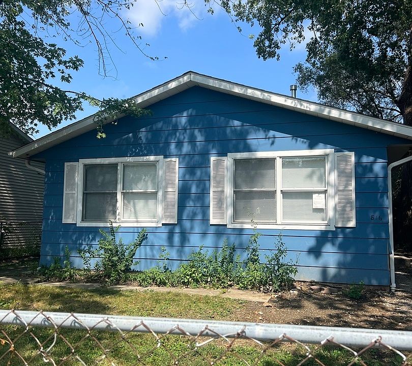 1st image of 816 Mayfield Dr