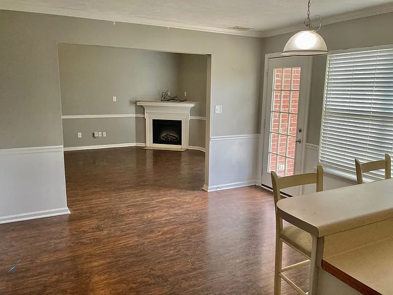 7593 Pleasantville Way — Photo 11