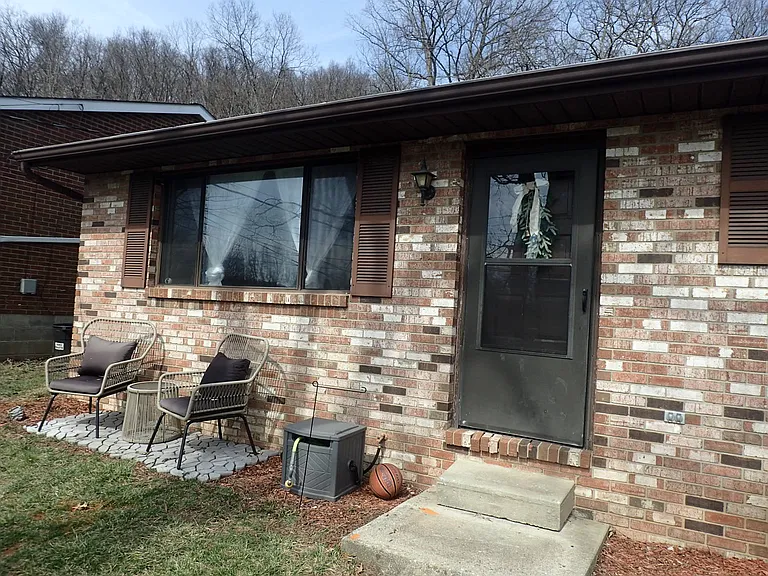 58 Dorman Ave — Photo 21