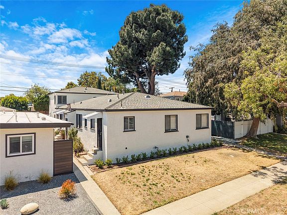 5th image of 1515 N Hollywood Way