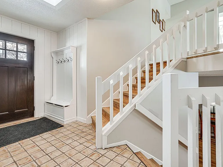 11802 Lexington Ave NE — Photo 11