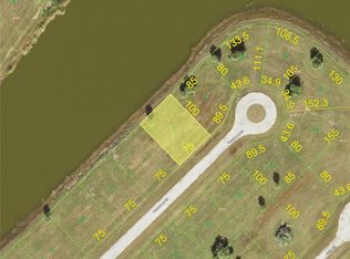 39 Sunflower Dr #18, Placida, FL 33946