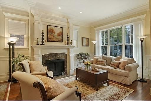 2nd image of 3317 N Lakewood Ave #1