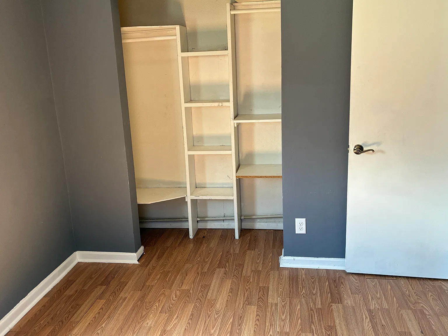 3 bed, 1200 sqft, $1,680 — Photo 3