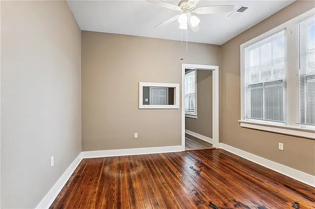 2 bed, 1.0 bath, 985 sqft, $1,750 — Photo 3