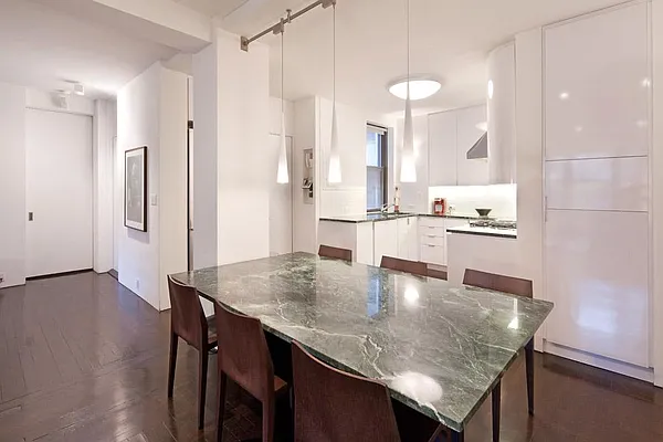 Sold by Corcoran | media 28