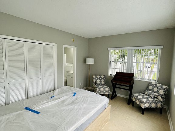 4th image of 6600 N Ocean Blvd