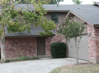 1726-1728 Stonegate Dr, Denton, TX 76205