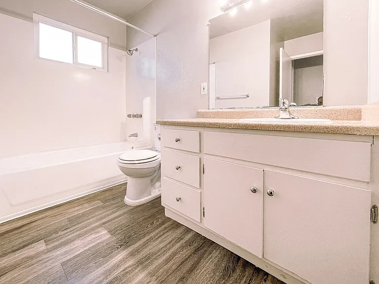 Arden Park Apartments — Photo 21