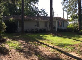 307 Shady Grove Rd, Moultrie, GA 31768