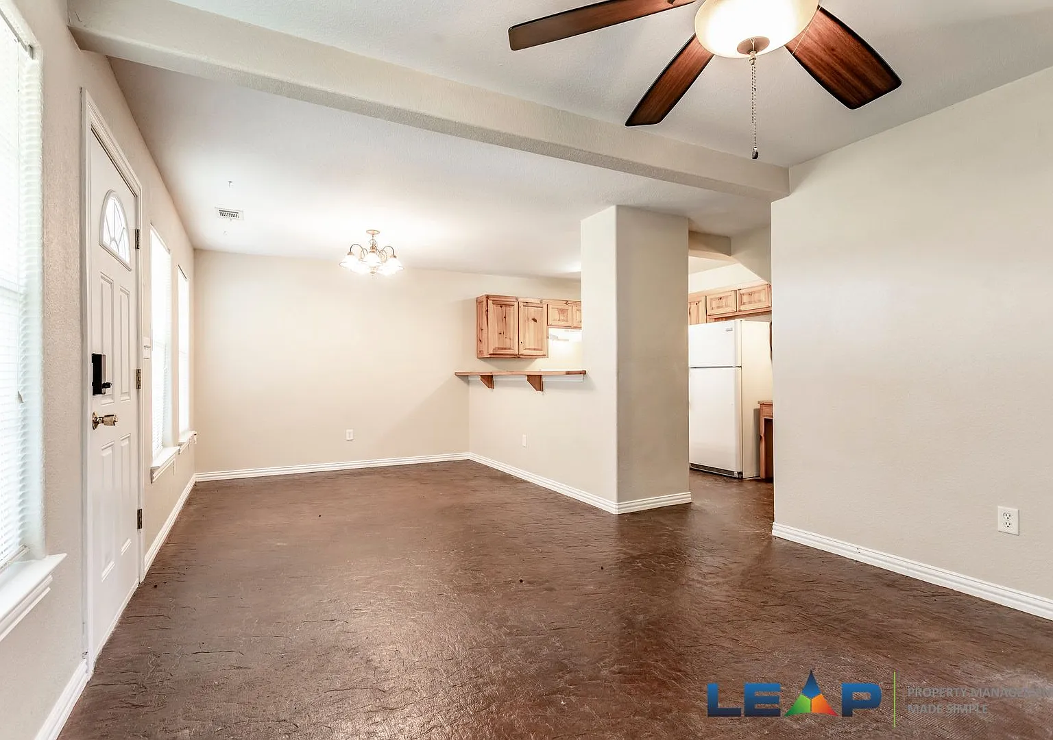 213 PR 4573 — Photo 4
