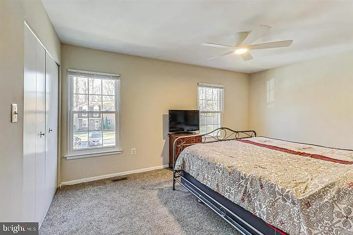6415 Old Scotts Ct — Photo 11