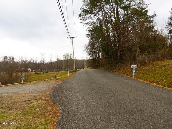 3rd image of 765 S South High Knob Rd